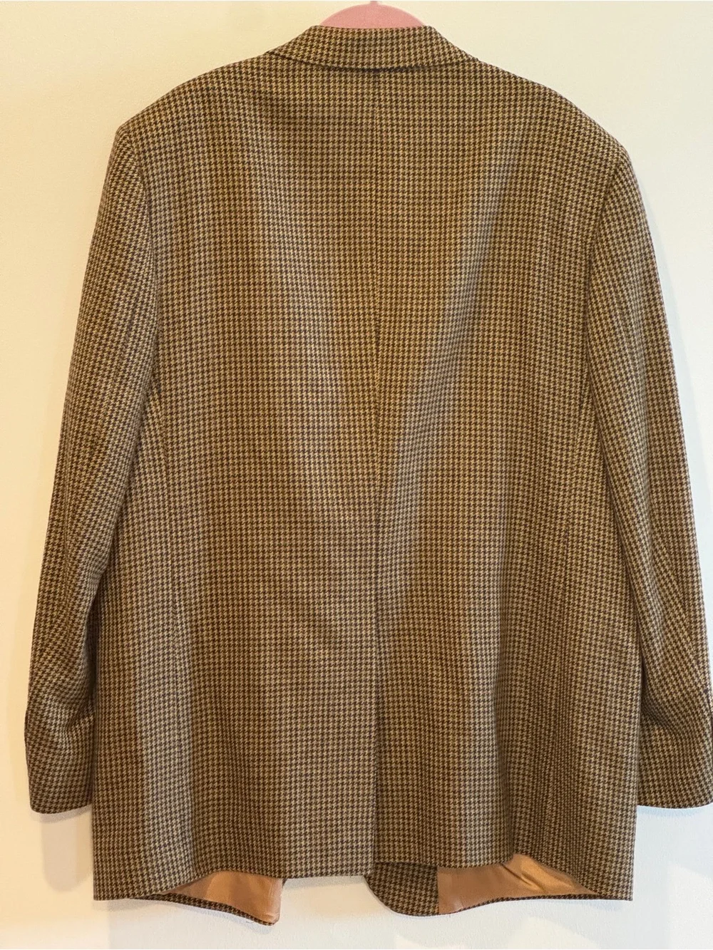 Vintage Bill Blass Pure Wool Houndstooth Overcoat  Tan Blue Classic USA